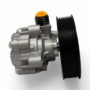 BOMBA DE DIRECCIÓN HIDRAULICA TOYOTA HILUX REVO / FORTUNER 1GD